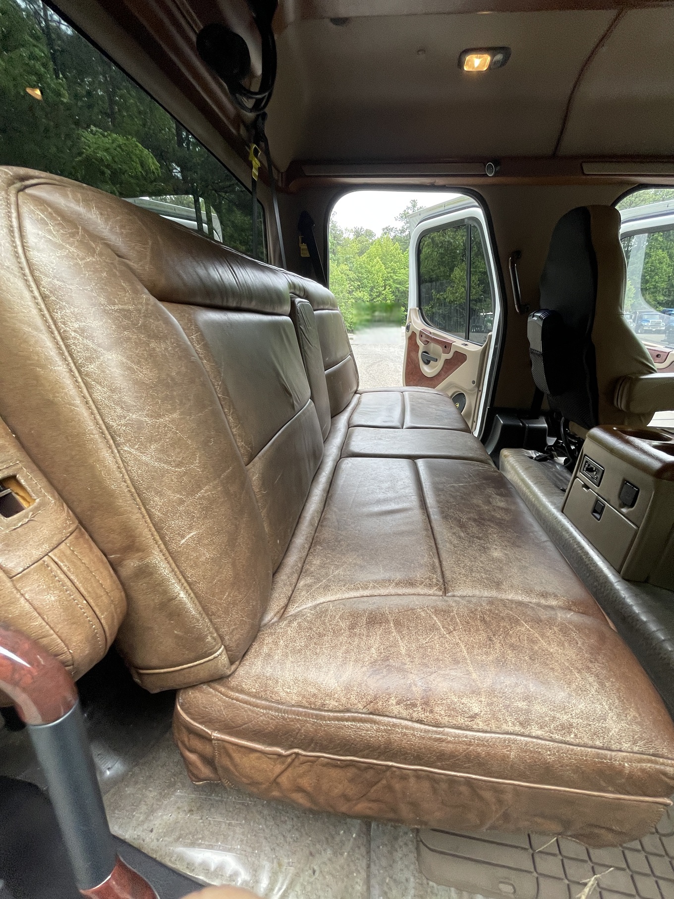 2007 FREIGHTLINER M2 Sport Chassis - Image 26