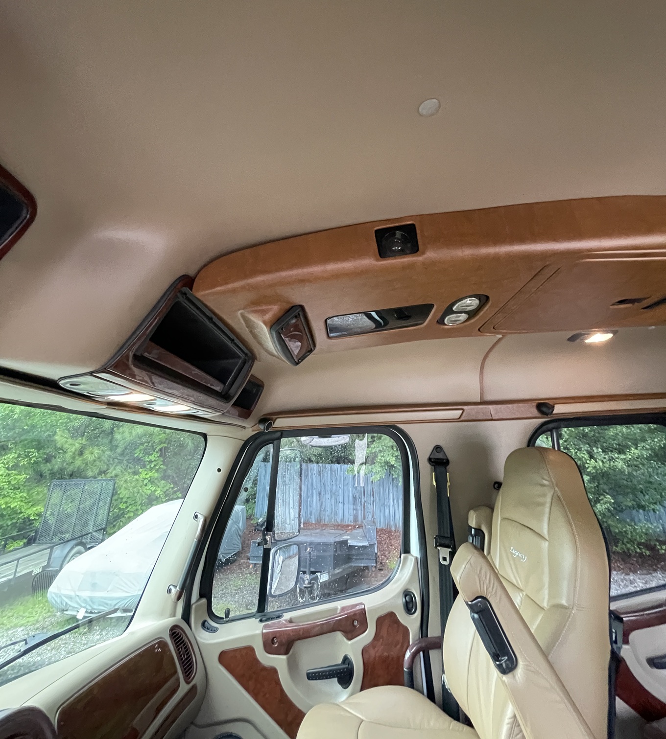 2007 FREIGHTLINER M2 Sport Chassis - Image 21