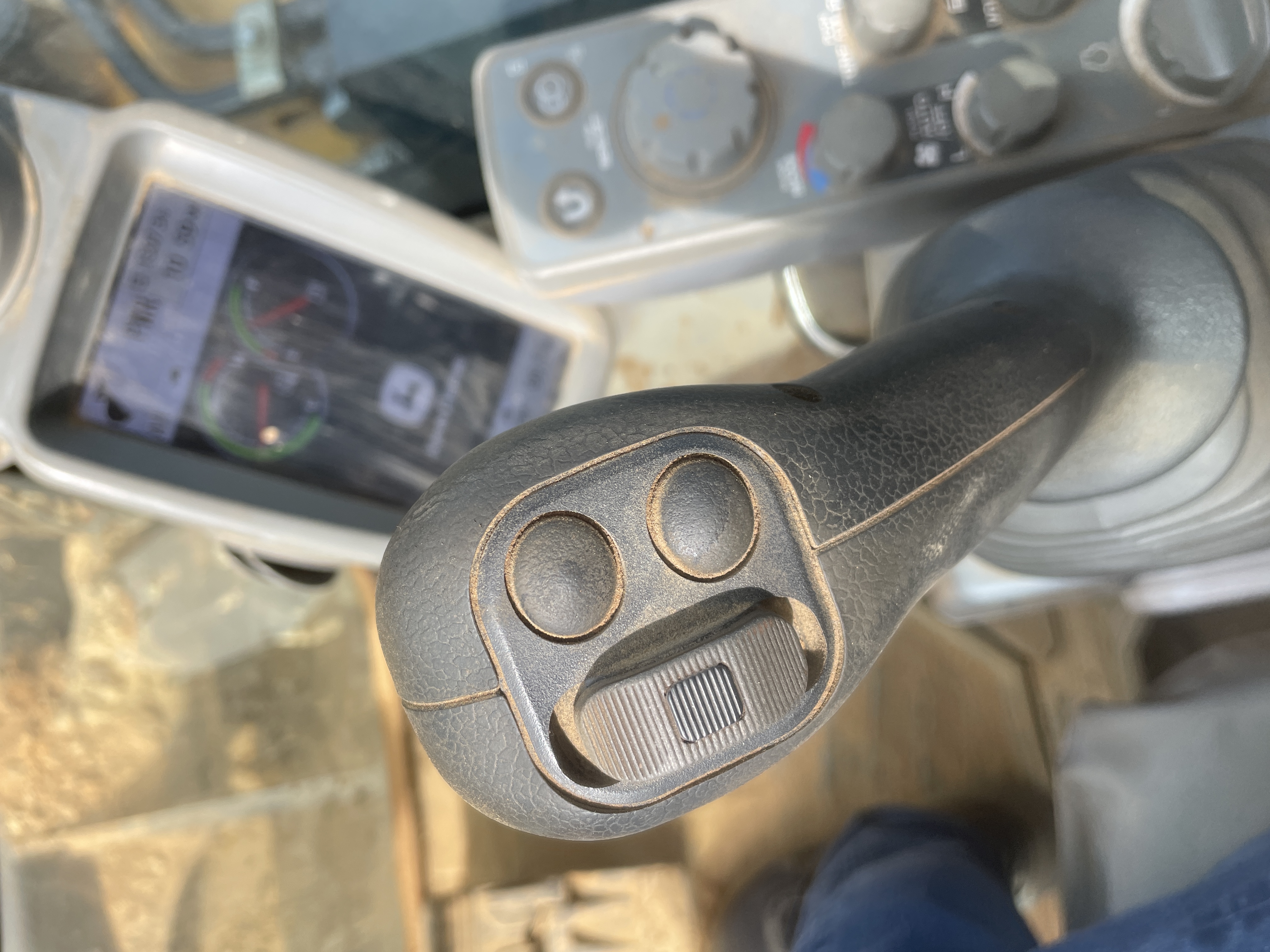 2020 DEERE 85G - view 18 of 30