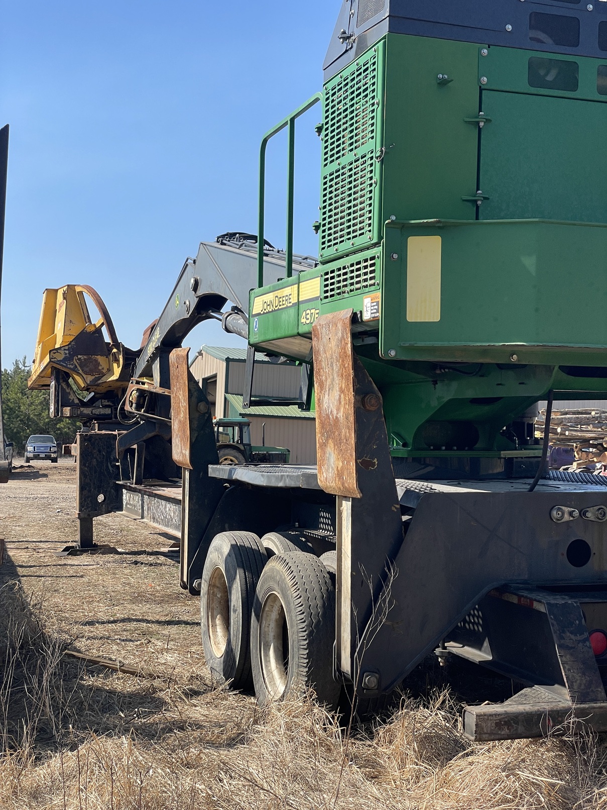 2017 JOHN DEERE 437E Knuckleboom Loader - view 1 of 27