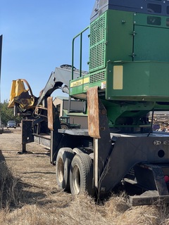 2017 JOHN DEERE 437E Knuckleboom Loader - Image 1