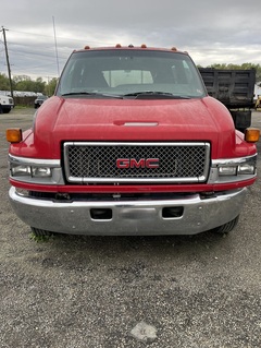 2005 GMC C4500 - Image 1