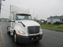2019 INTERNATIONAL LT625 - Image 6