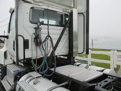 2019 INTERNATIONAL LT625 - Image 8