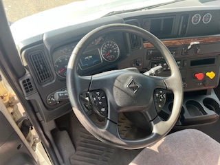 2019 INTERNATIONAL LT625 - Image 20