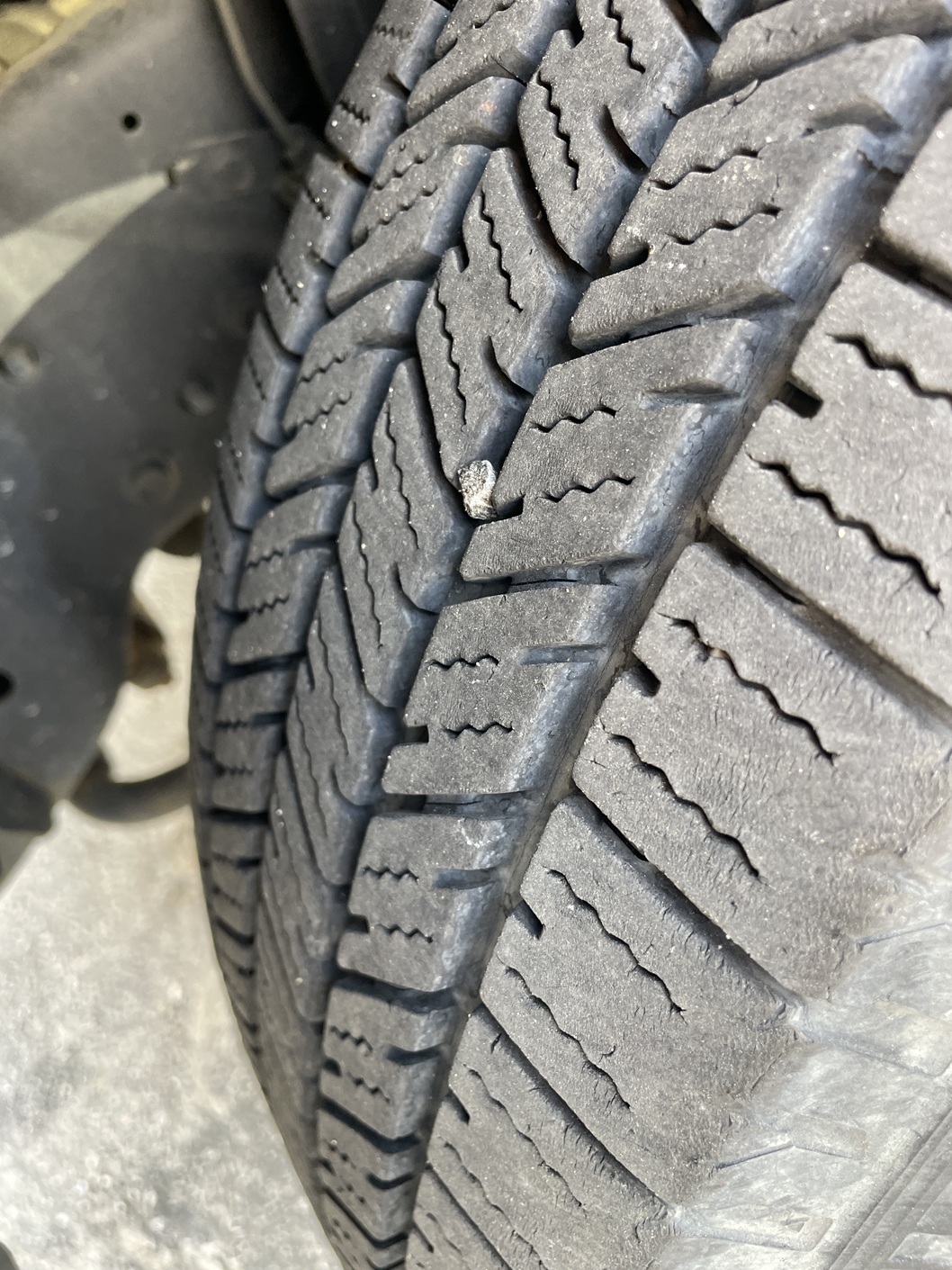 2013 FORD F250 Super Duty Glass Truck - view 18 of 20