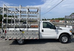 2013 FORD F250 Super Duty Glass Truck - Image 2