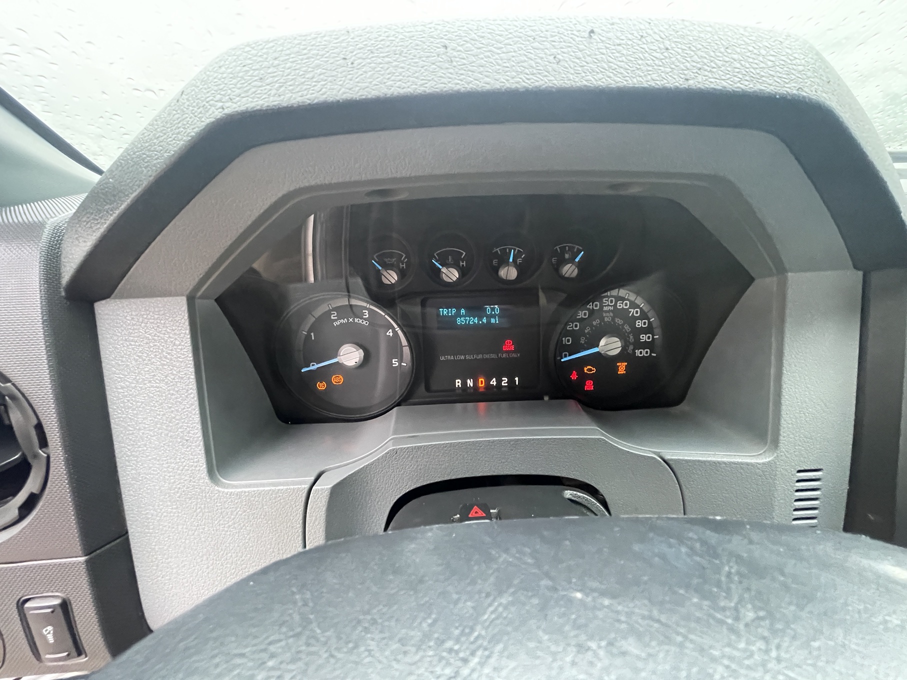 2015 FORD F750 XL SD Flatbed - Image 13