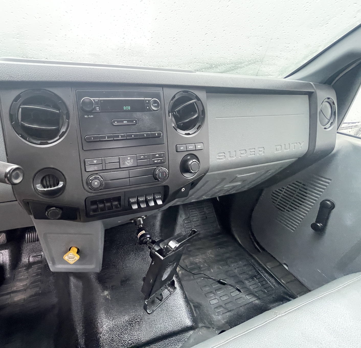 2015 FORD F750 XL SD Flatbed - Image 15