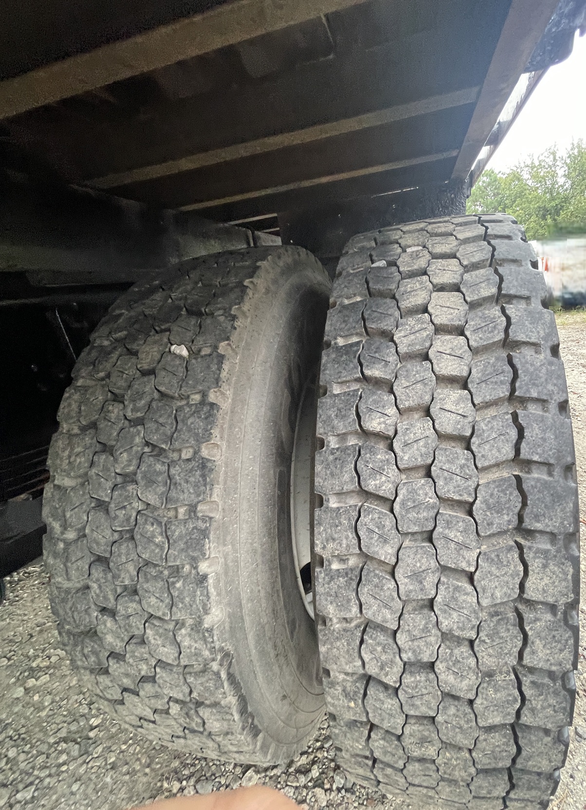 2015 FORD F750 XL SD Flatbed - Image 29