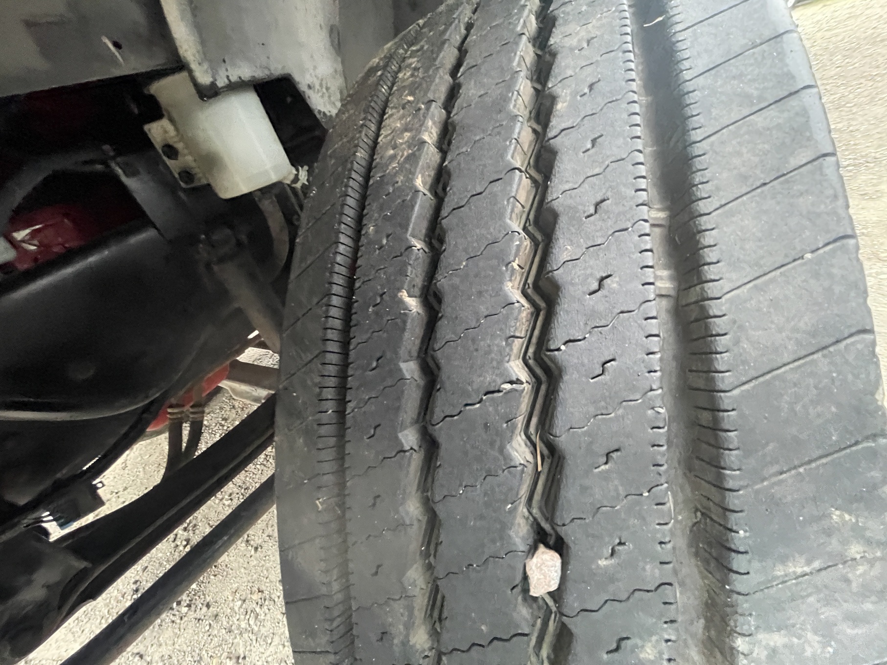 2015 FORD F750 XL SD Flatbed - Image 26