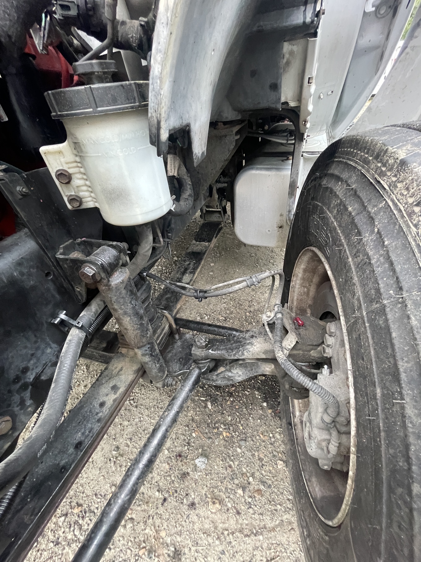 2015 FORD F750 XL SD Flatbed - Image 25