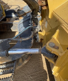 2019 DEERE 550K - Image 9