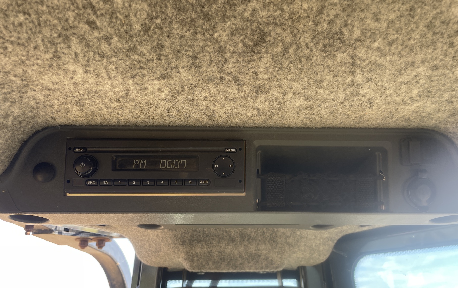 2019 DEERE 550K - Image 21