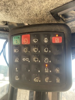 2019 DEERE 550K - Image 22