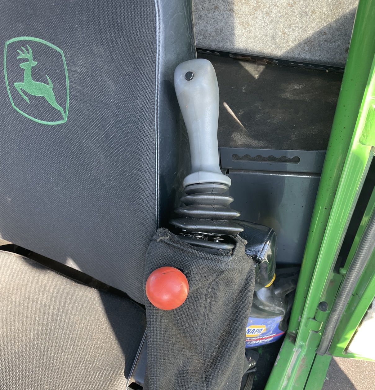 2017 JOHN DEERE 437E Knuckleboom Loader w CSI 264 Delimber - view 19 of 21