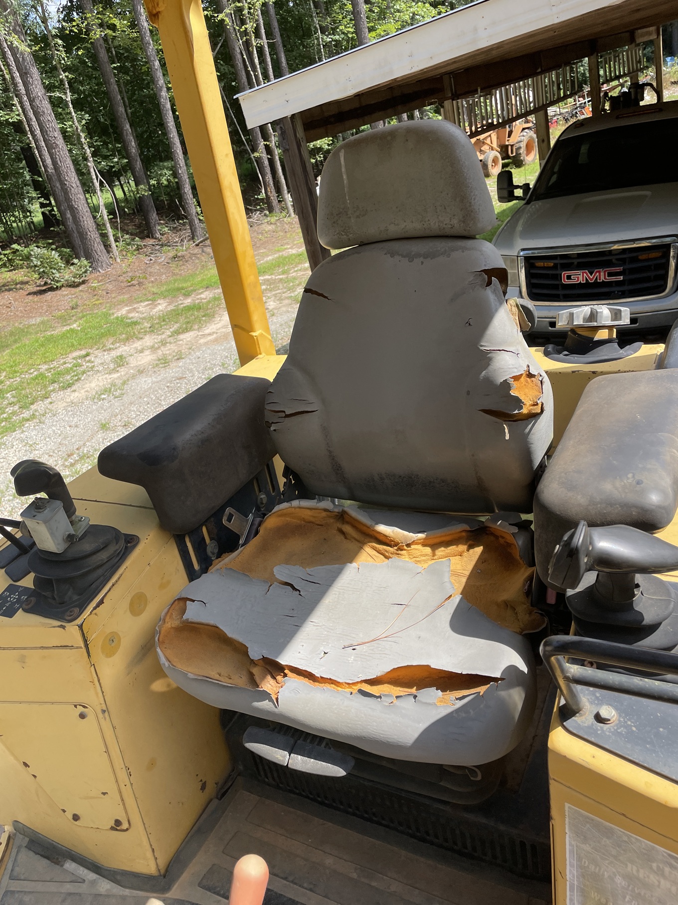 2002 DEERE 550H LGP - Image 13