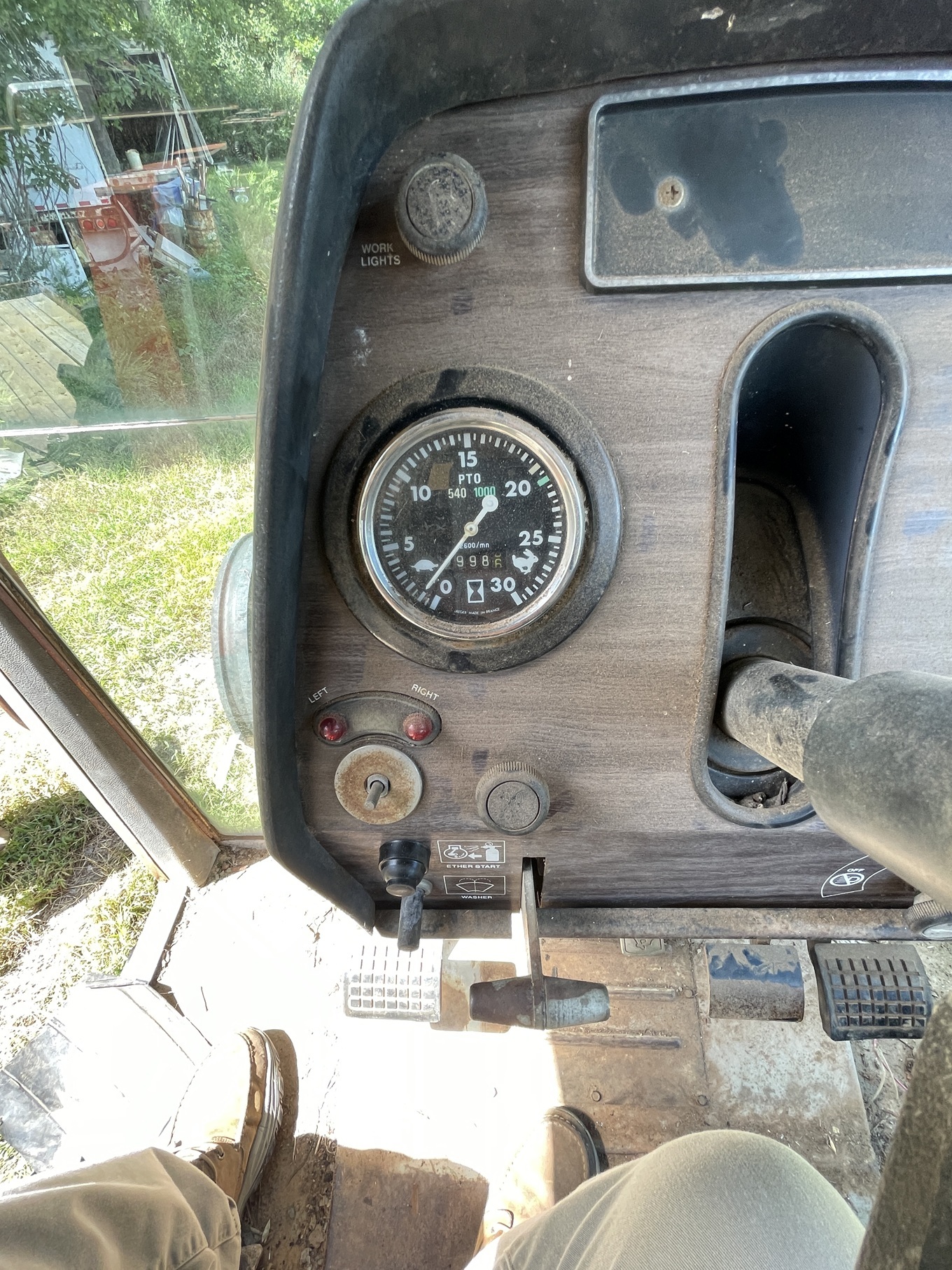 1975 MASSEY FERGUSON MF 2745 - view 13 of 24