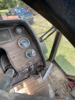 1975 MASSEY FERGUSON MF 2745 - Image 15