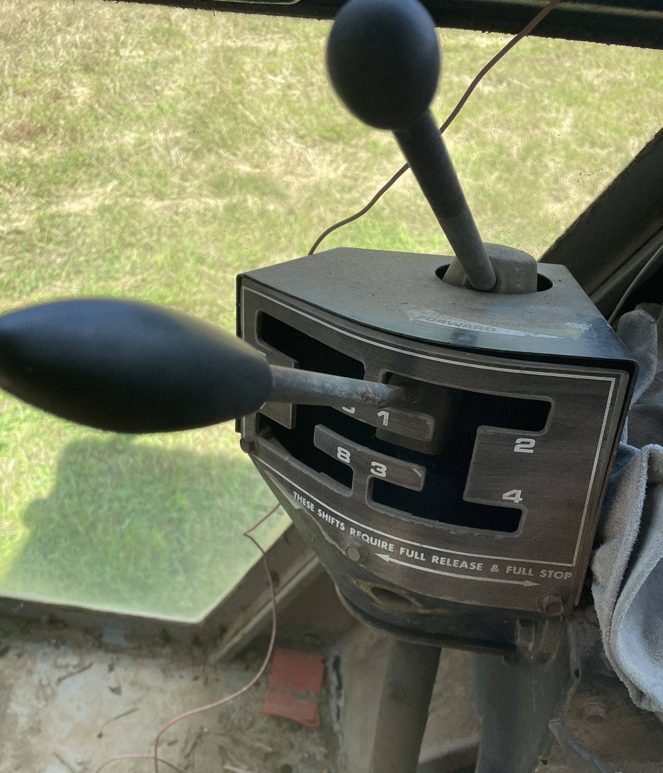 1975 MASSEY FERGUSON MF 2745 - view 16 of 24