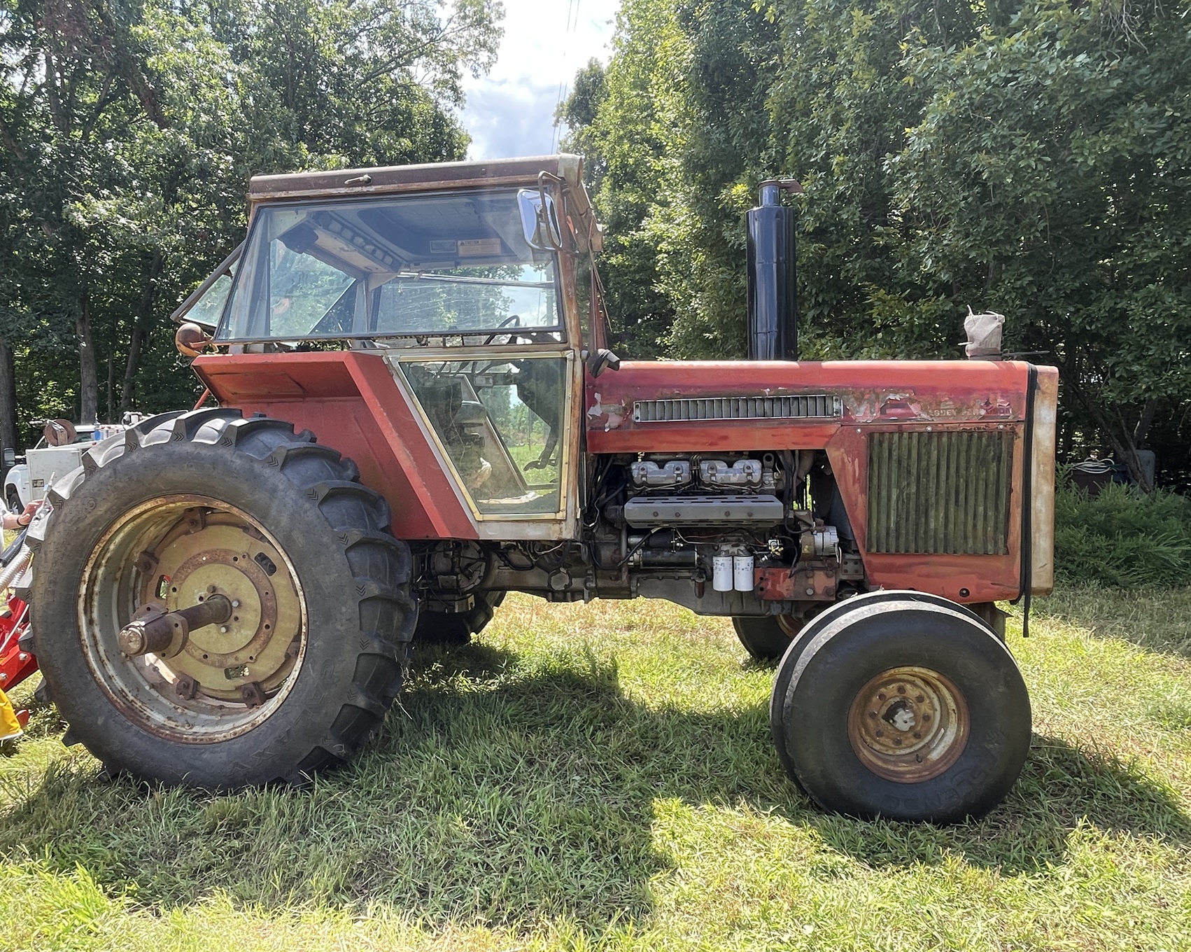 1975 MASSEY FERGUSON MF 2745 - view 3 of 24