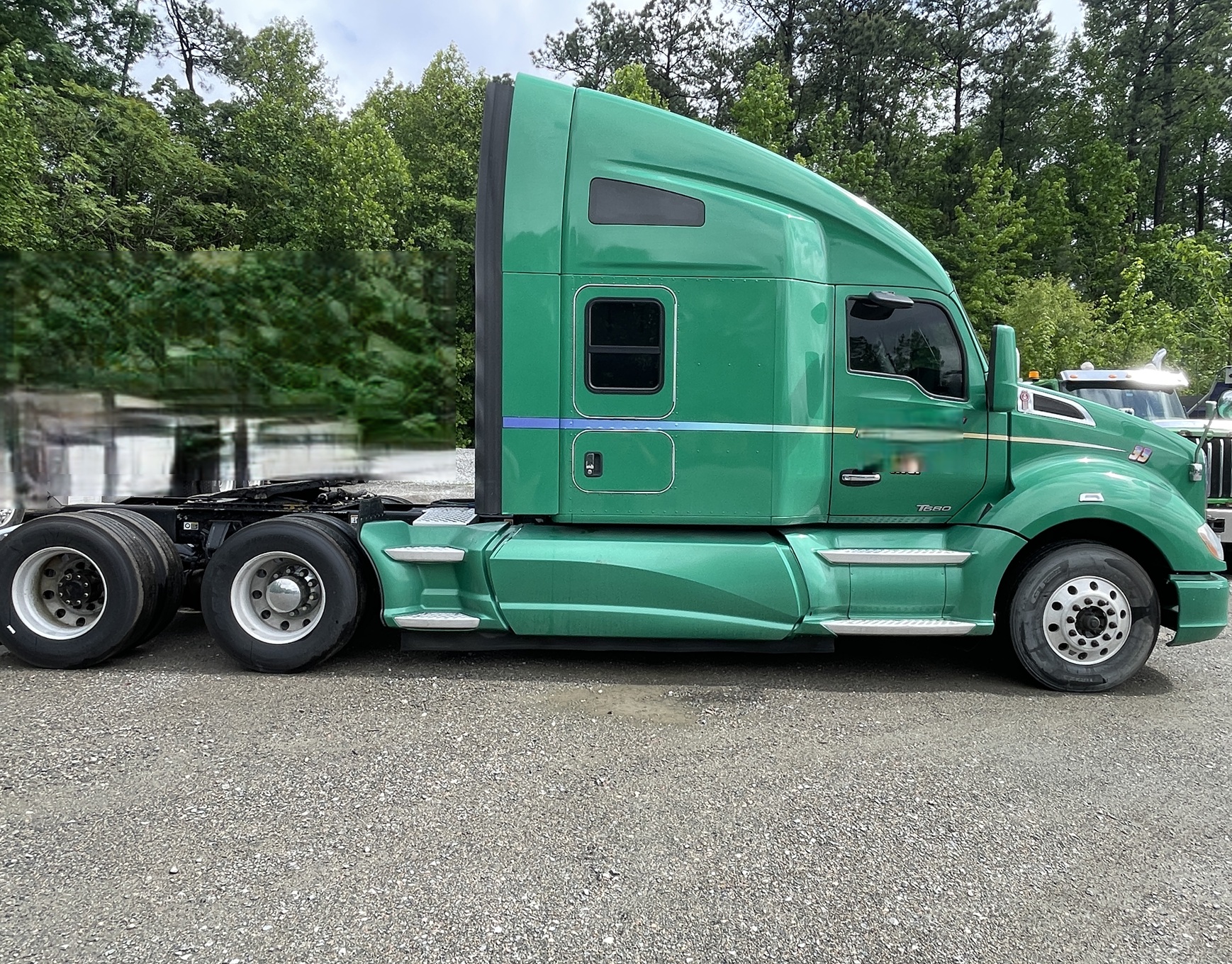 2015 KENWORTH T680 - view 1 of 53