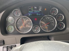 2015 KENWORTH T680 - Image 20