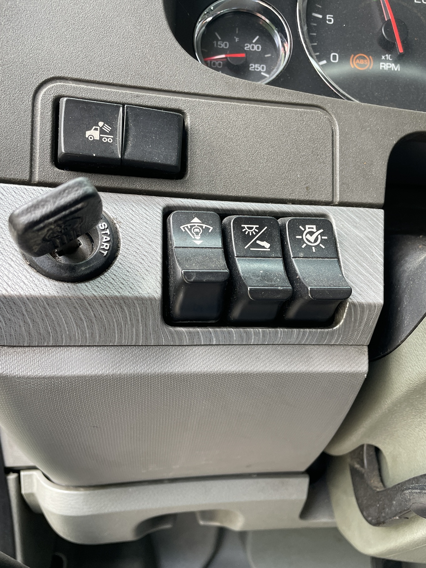 2015 KENWORTH T680 - view 19 of 53