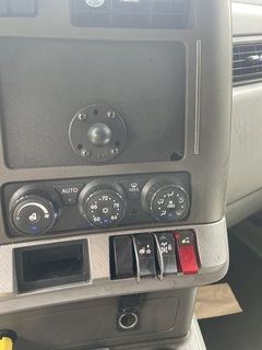 2015 KENWORTH T680 - Image 23