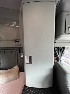 2015 KENWORTH T680 - Image 29