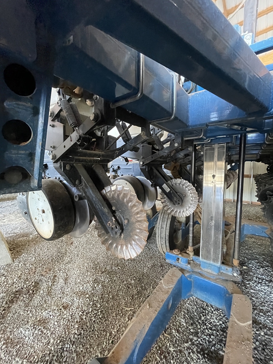 2010 KINZE 3650 - view 12 of 23