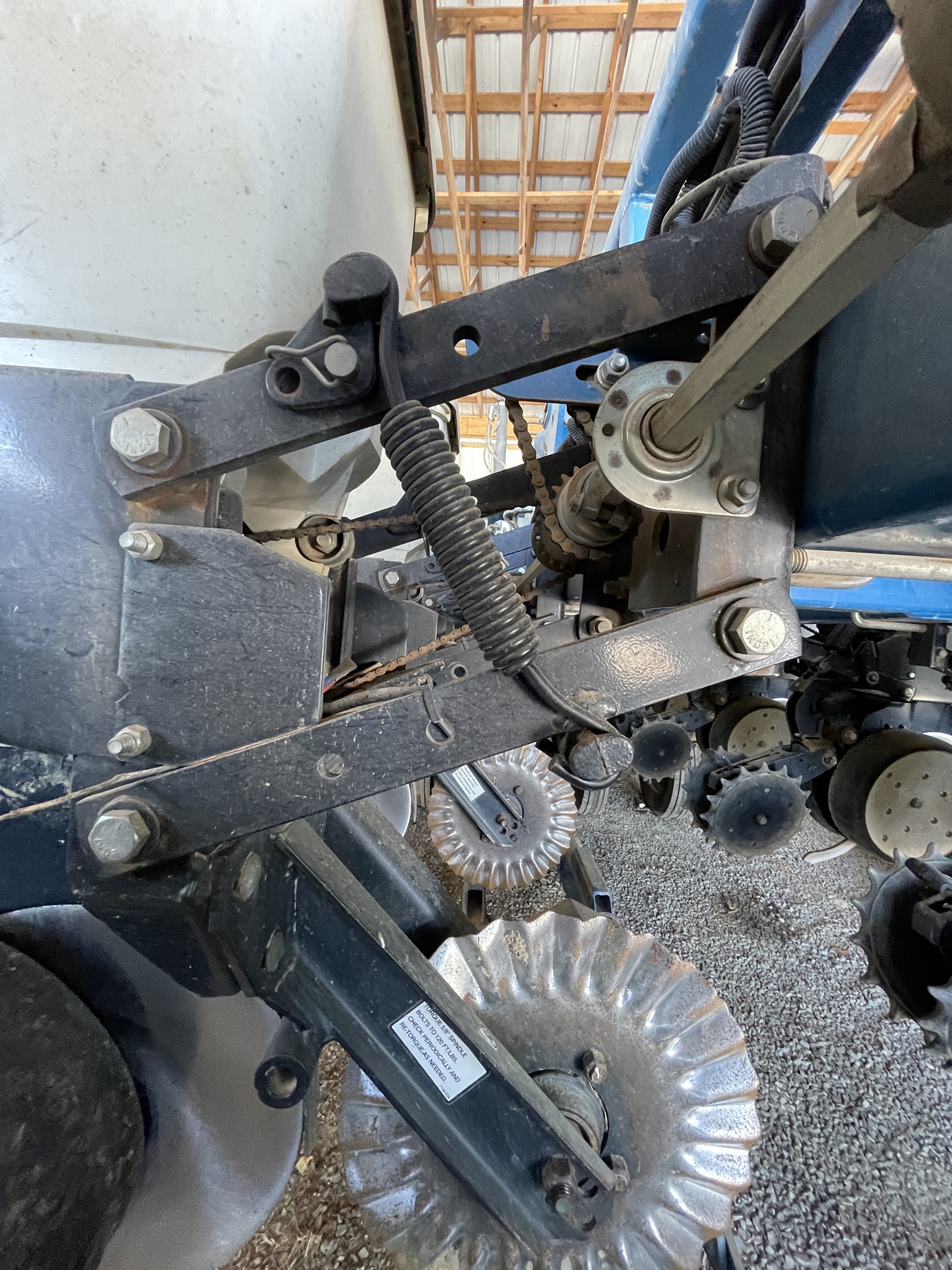 2010 KINZE 3650 - view 16 of 23