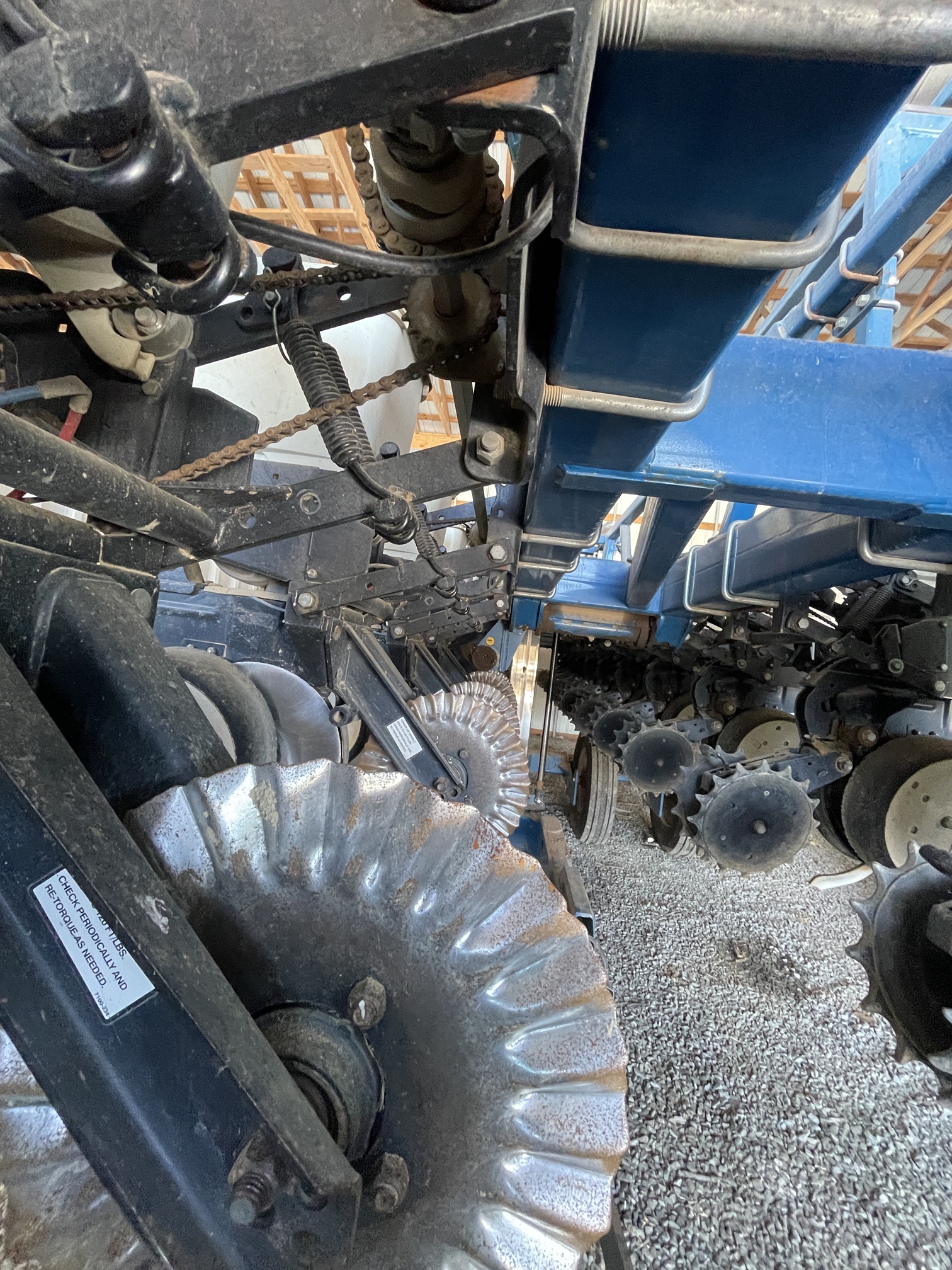 2010 KINZE 3650 - view 17 of 23