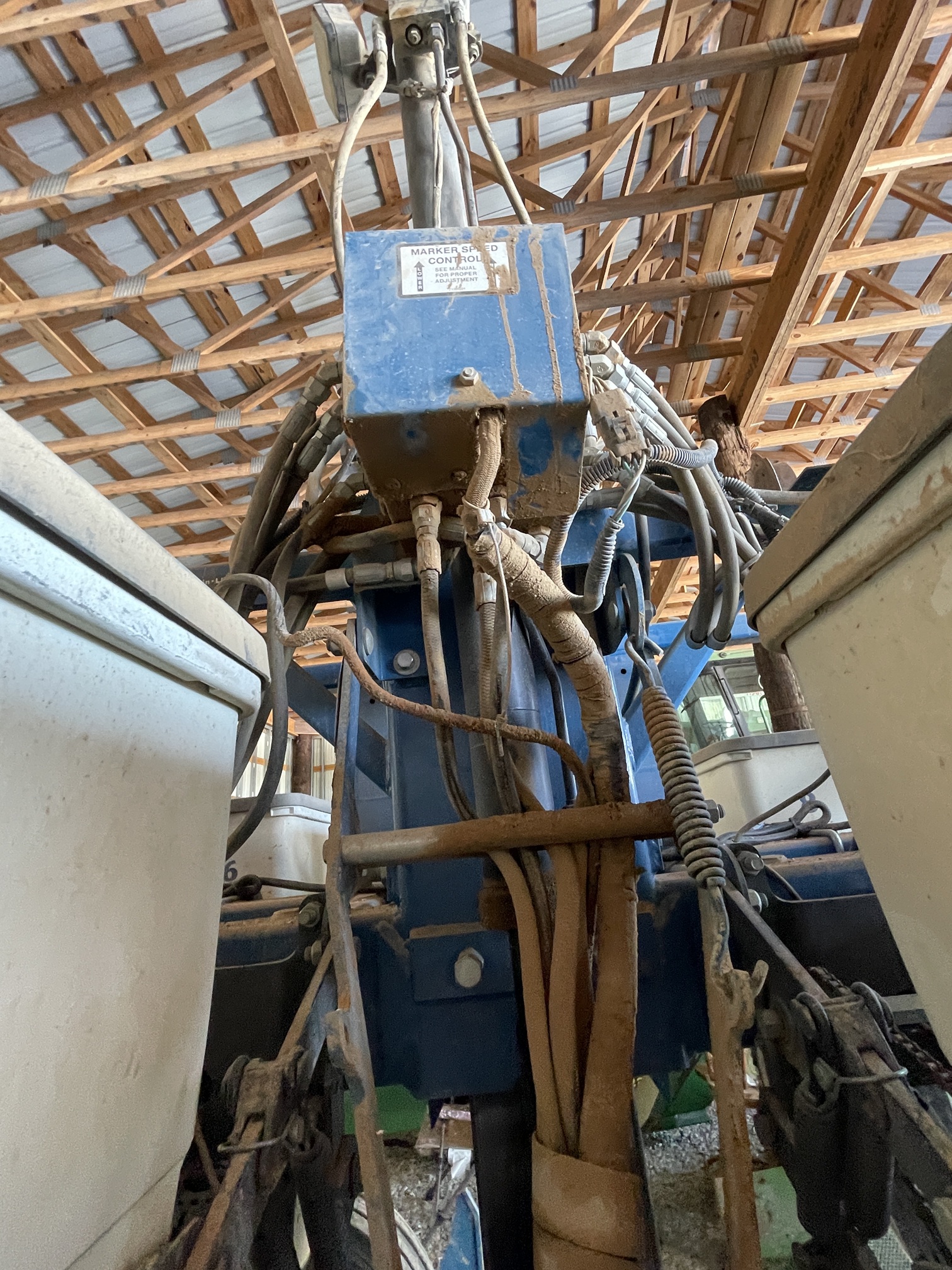 2010 KINZE 3650 - Image 20