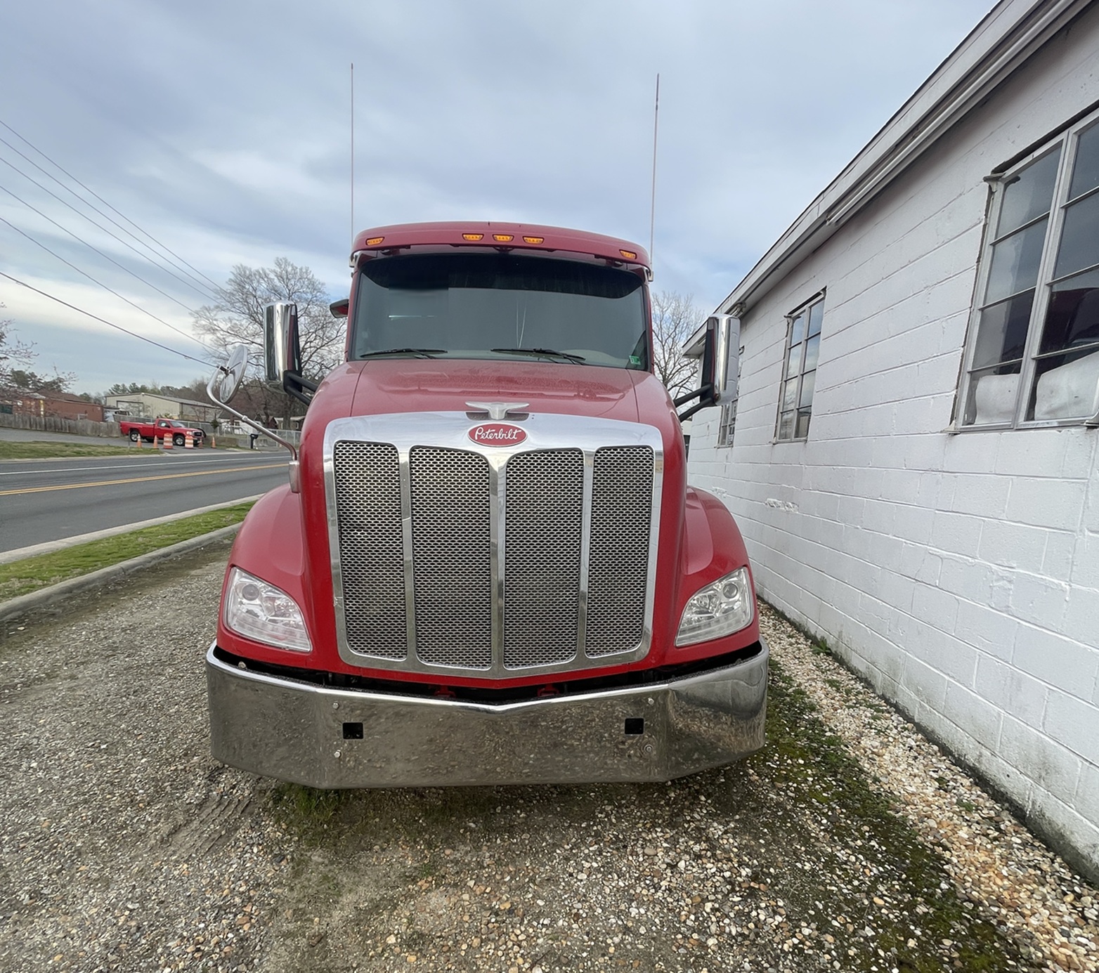 2015 PETERBILT 579 Sleeper - Image 5