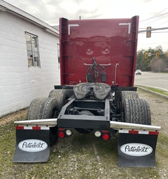 2015 PETERBILT 579 Sleeper - Image 6
