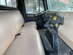 1990 INTERNATIONAL 4900 Pittman Pole Cat Digger Derrick - Image 10