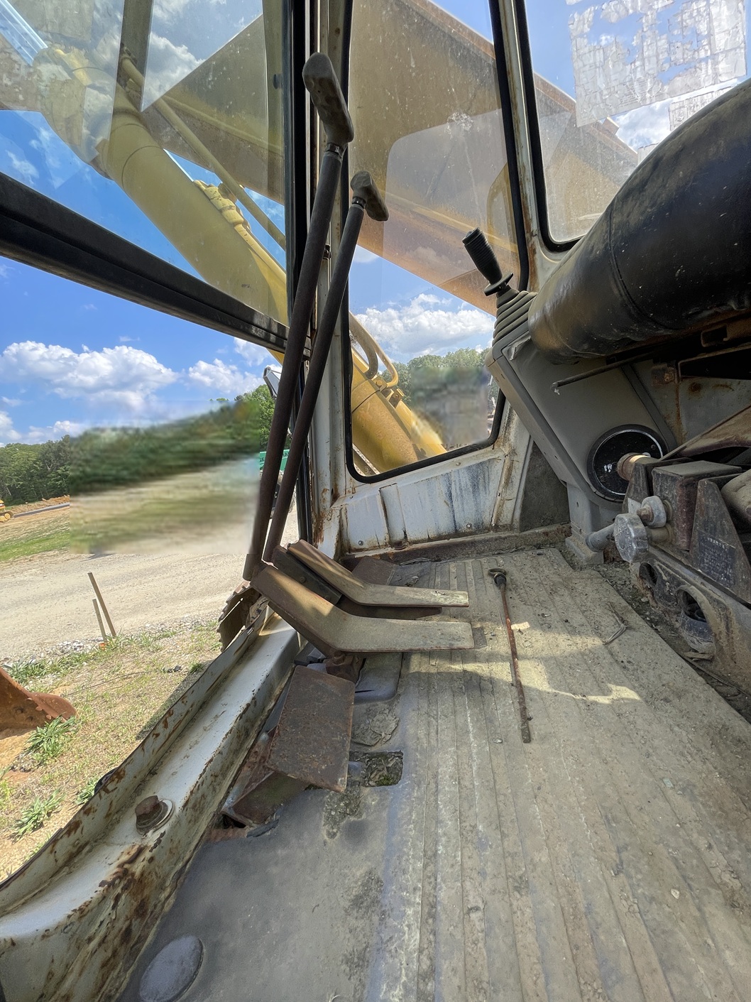 1990 KOBELCO K909 LC-II - view 12 of 19