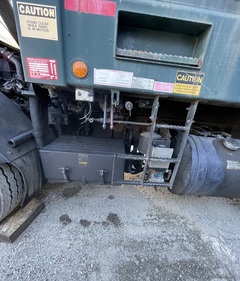 2010 MACK LEU TERRA PRO Refuse - Image 8