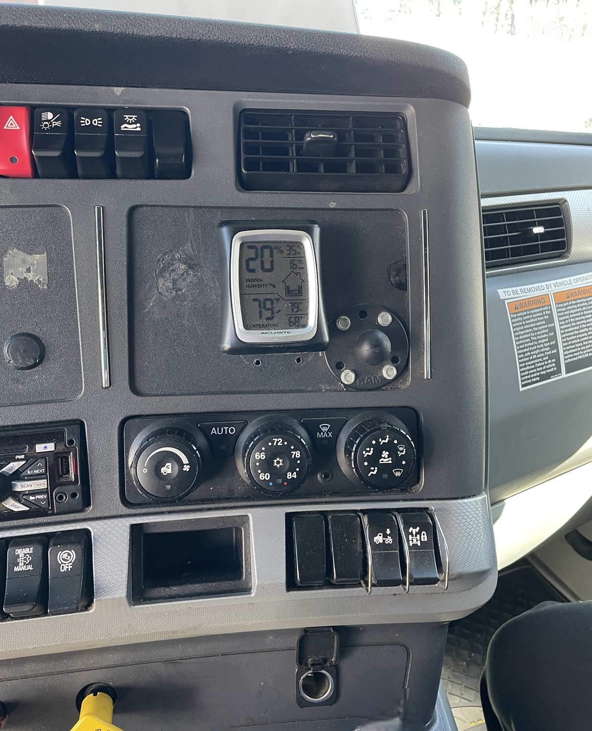 2020 KENWORTH T680 - view 20 of 30