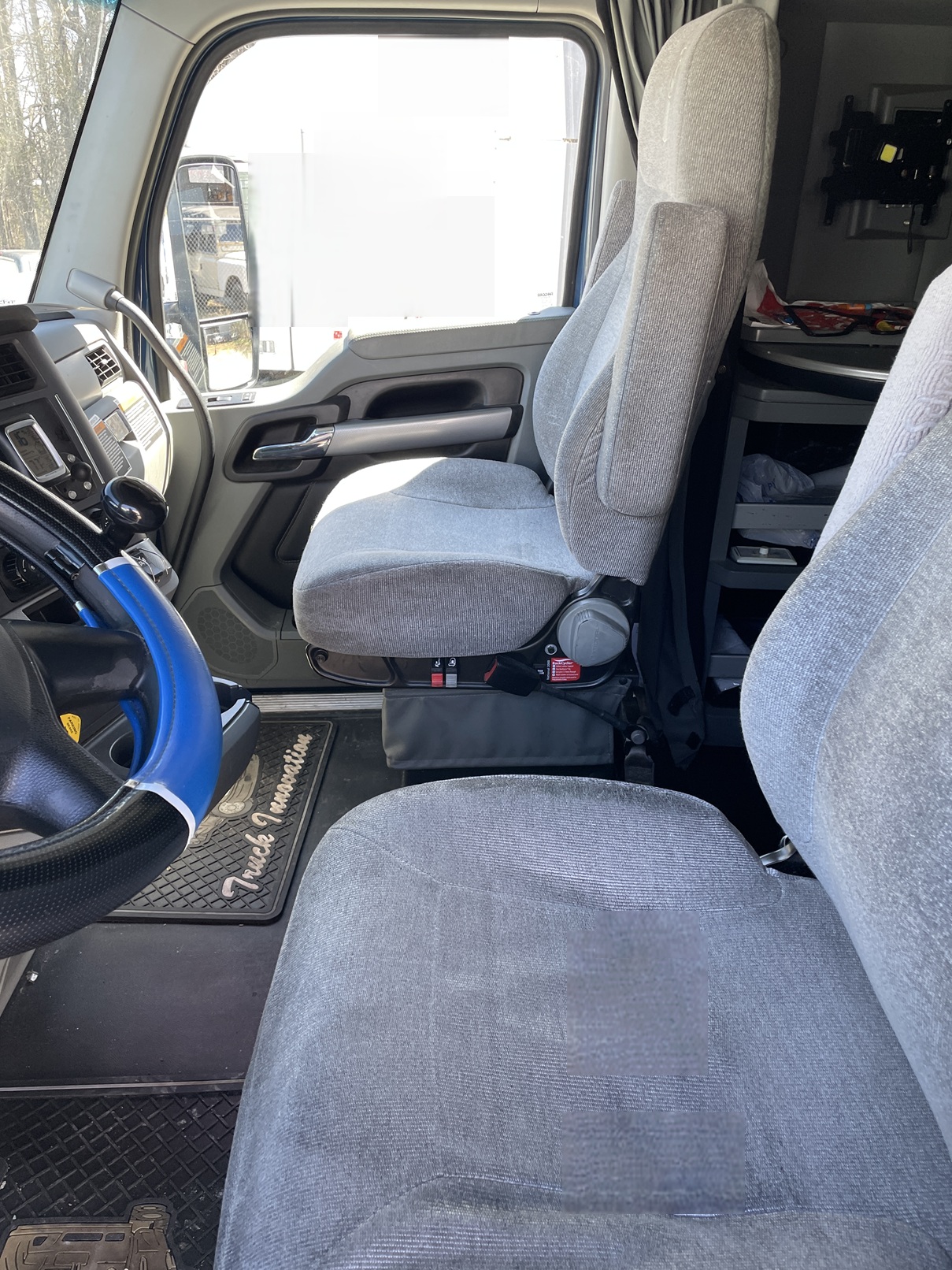 2020 KENWORTH T680 - view 9 of 30