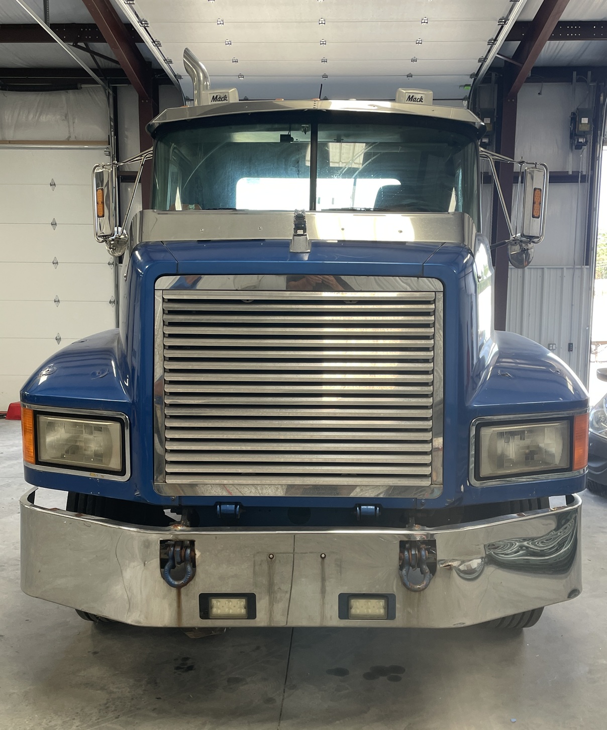 2006 MACK CL733 - Image 3