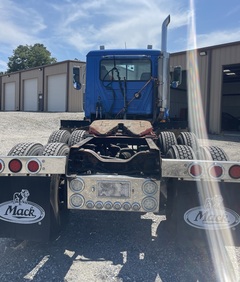 2006 MACK CL733 - Image 9