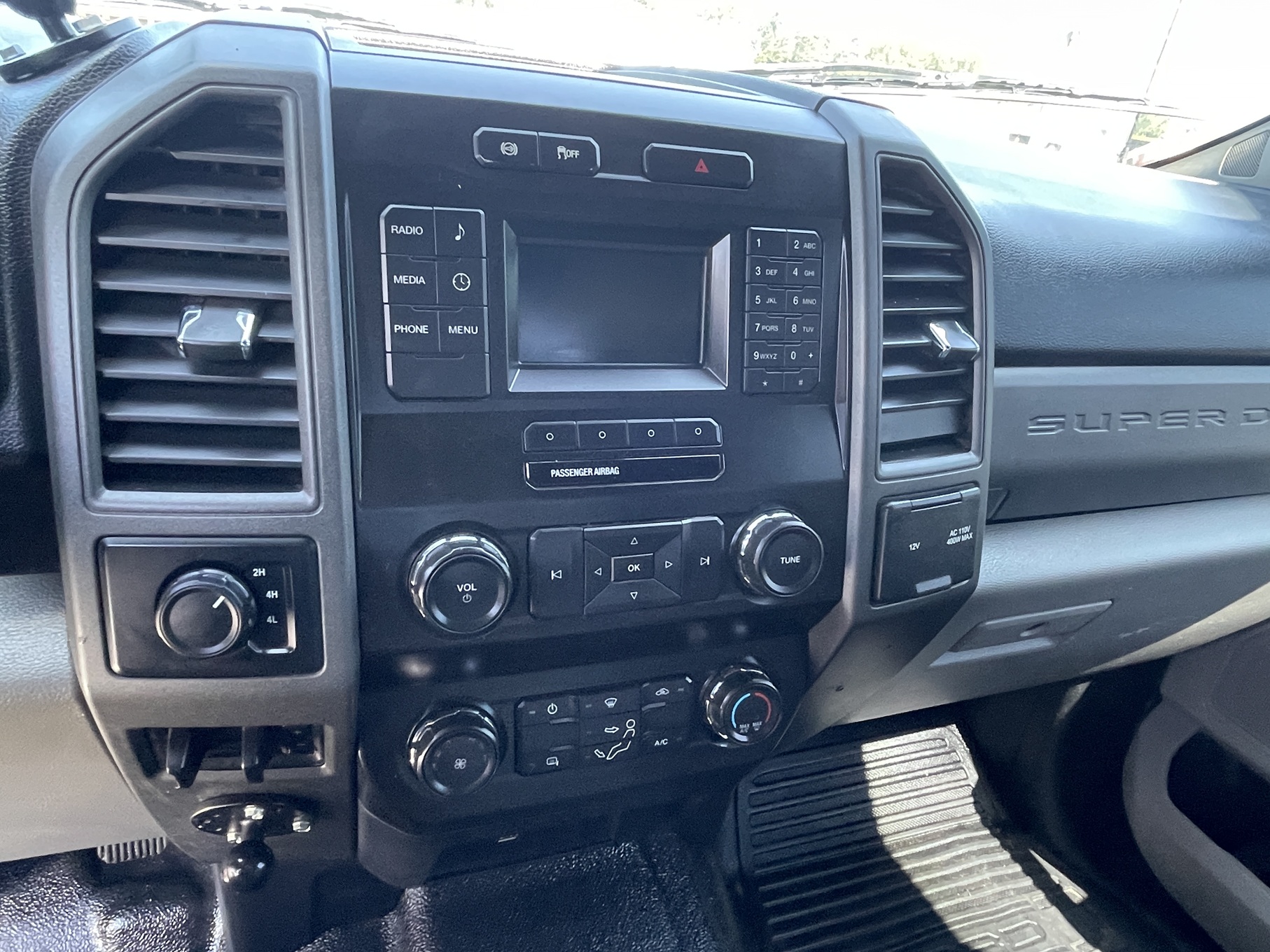 2019 FORD F450 4WD - Image 15