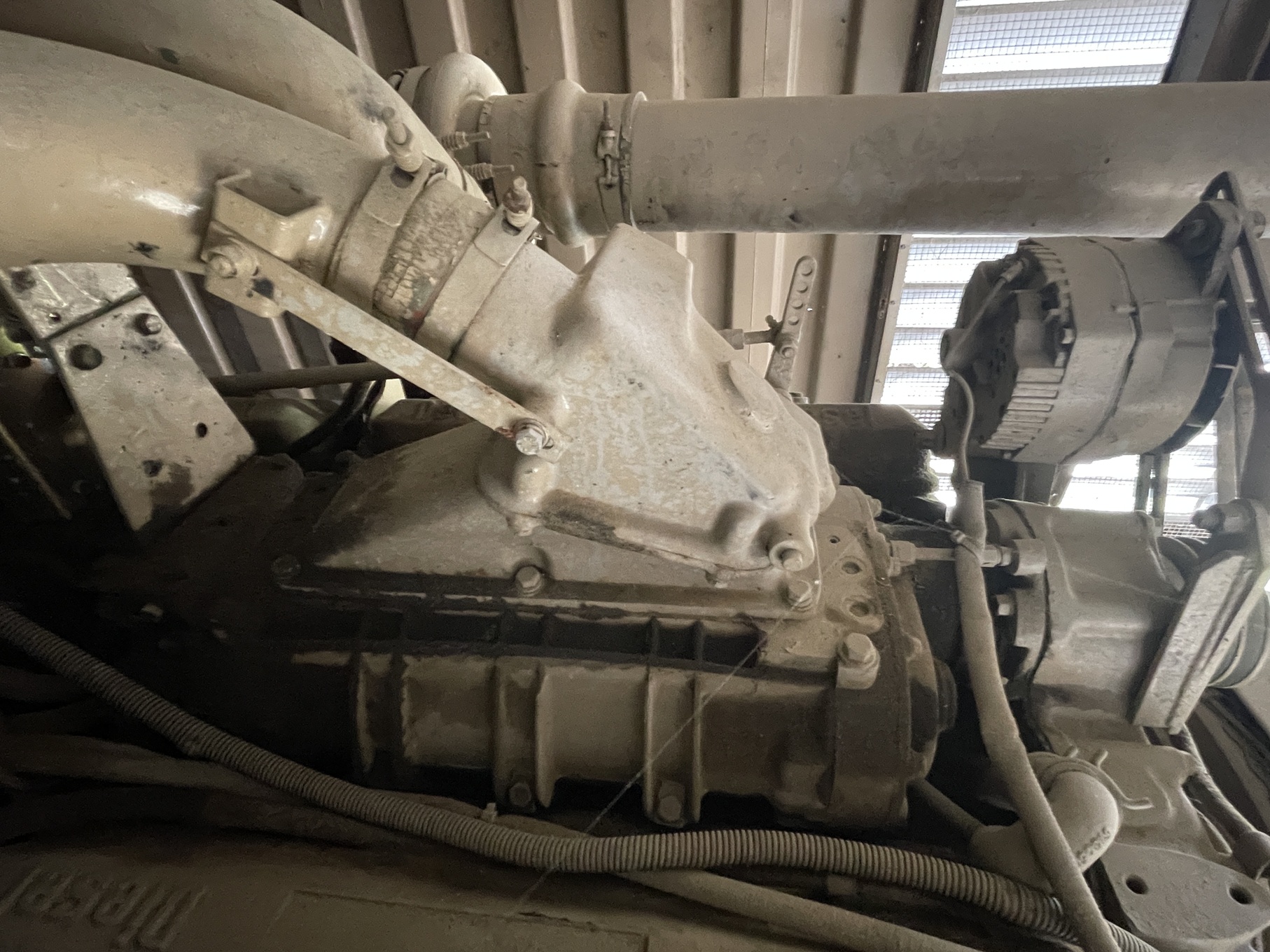 1995 KATO Standby Generator - Image 20