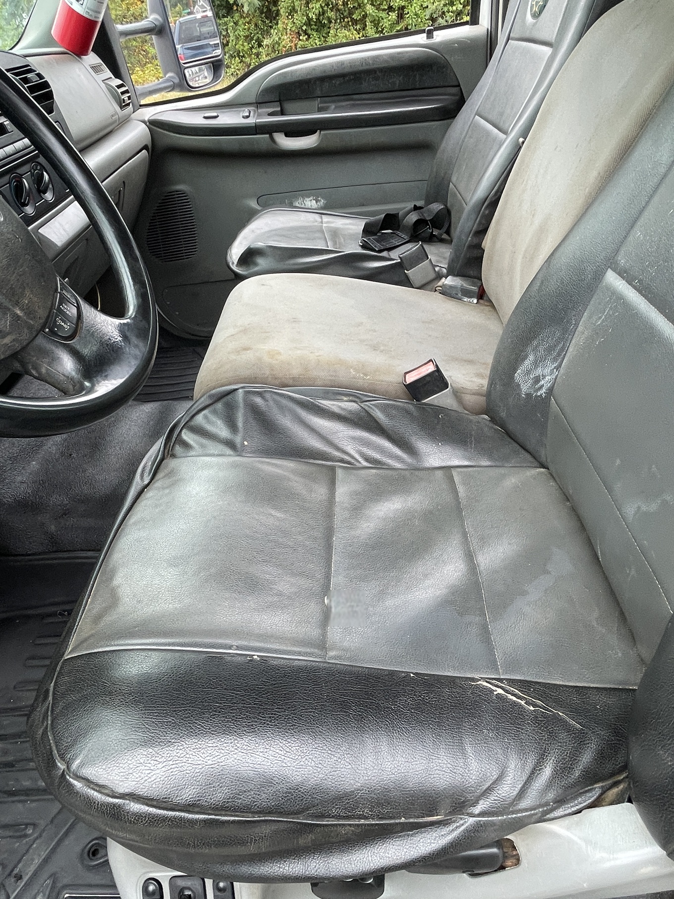 2006 FORD F550 Crew Max - Image 13