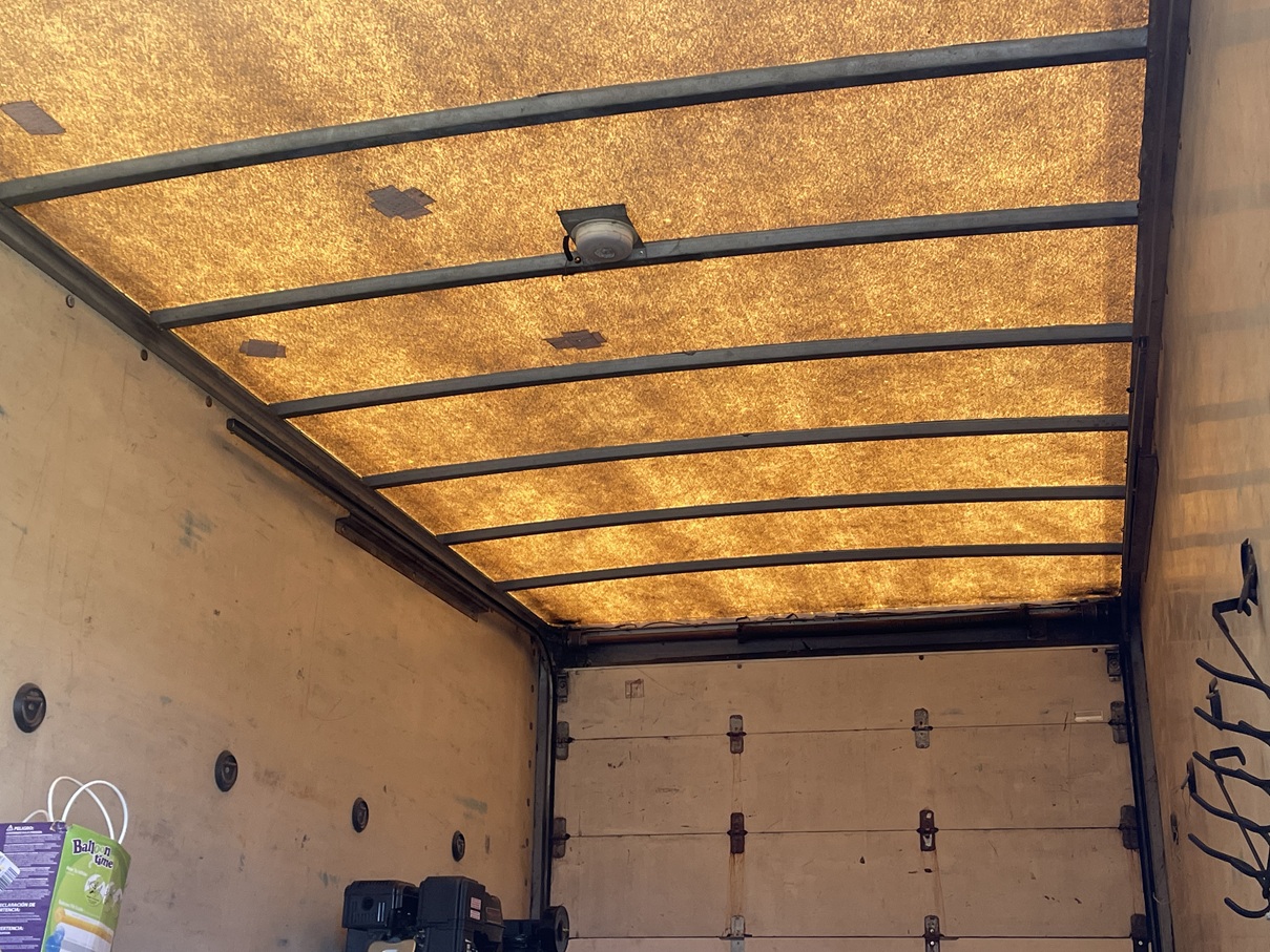 2005 CHEVROLET C 7500 - view 6 of 18