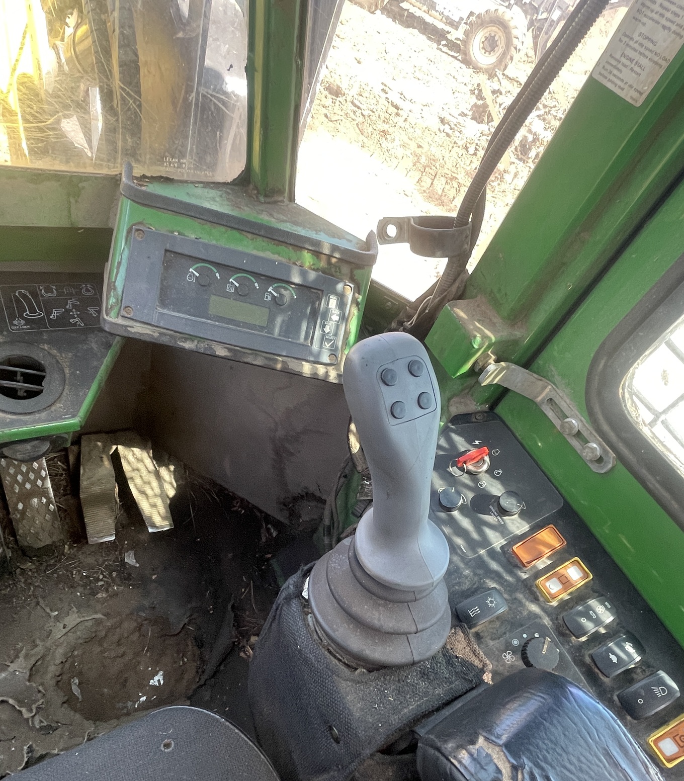 2017 DEERE 843K - view 10 of 14