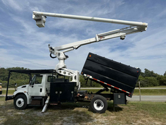 2011 INTERNATIONAL 4300 Chipper Dump - Image 10
