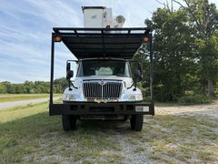 2011 INTERNATIONAL 4300 Chipper Dump - Image 9